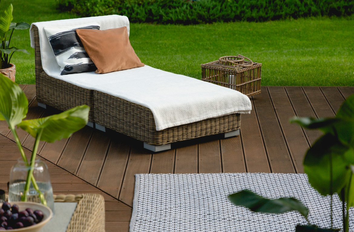 The Easy Step-by-Step Guide to Clean and Maintain Your Decking